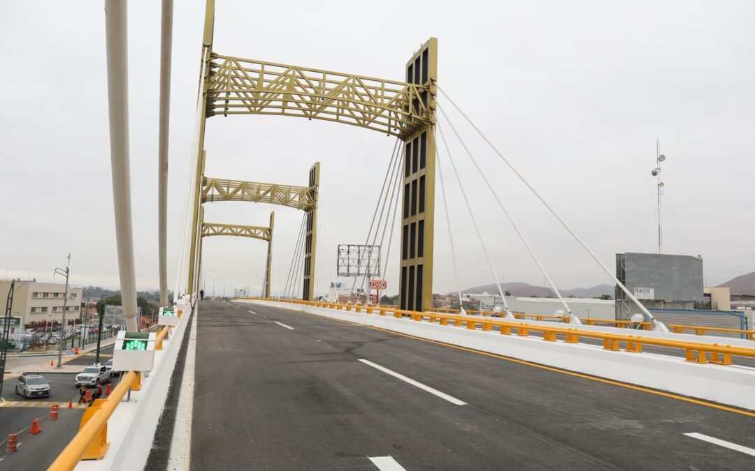 RICARDO GALLARDO ENTREGA NUEVO PUENTE VEHICULAR EN CIRCUITO POTOSÍ