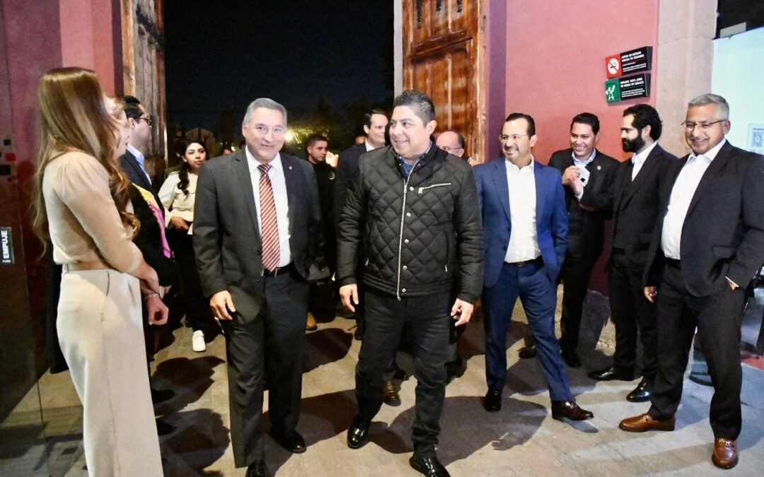 RICARDO GALLARDO REFRENDA COMPROMISO CON EL DESARROLLO SOSTENIBLE