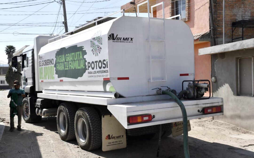 CON NUEVAS PIPAS GOBIERNO DEL ESTADO REPARTE MÁS DE DOS MILLONES DE LITROS DE AGUA