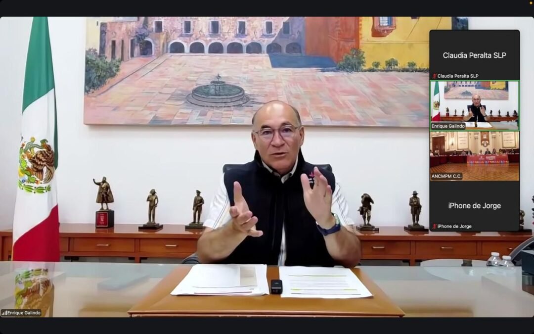 Alcalde Enrique Galindo expone modelo exitoso de recuperación de espacios sociales en zona Patrimonio Mundial