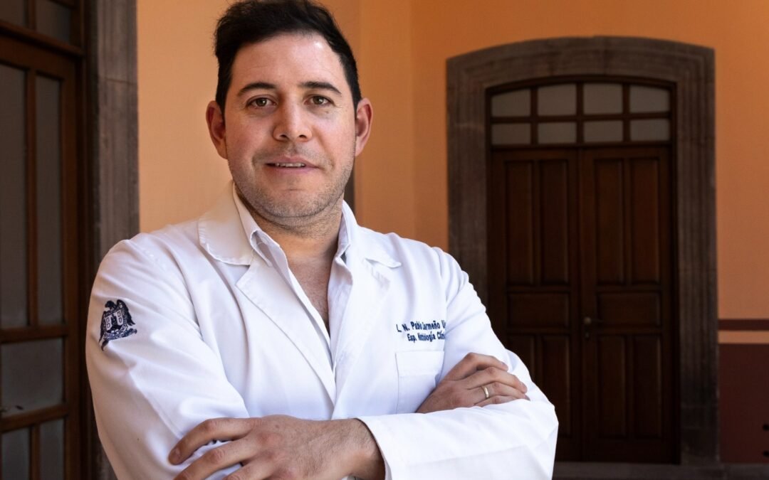 Académico de la FEN-UASLP impulsa formación e investigación en Nutrición Clínica