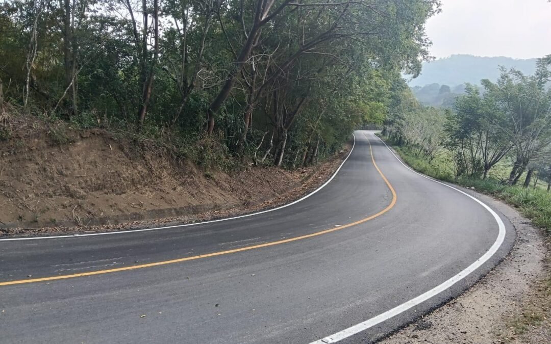 GOBIERNO ESTATAL ENTREGARÁ EN BREVE CARRETERA A SANTA MARÍA PICULA EN TAMAZUNCHALE