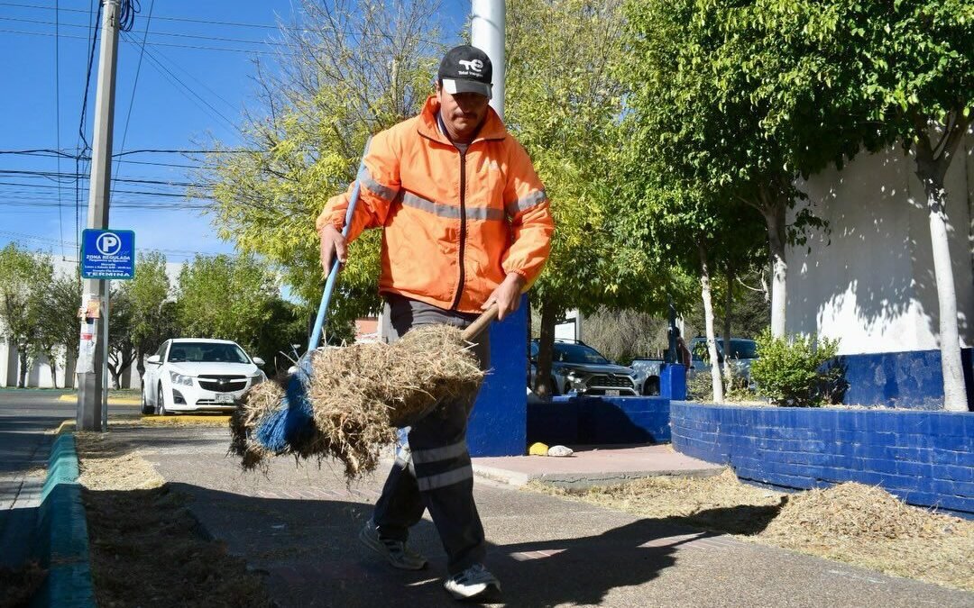 Capital al 100 rescata espacios públicos de San Luis Capital