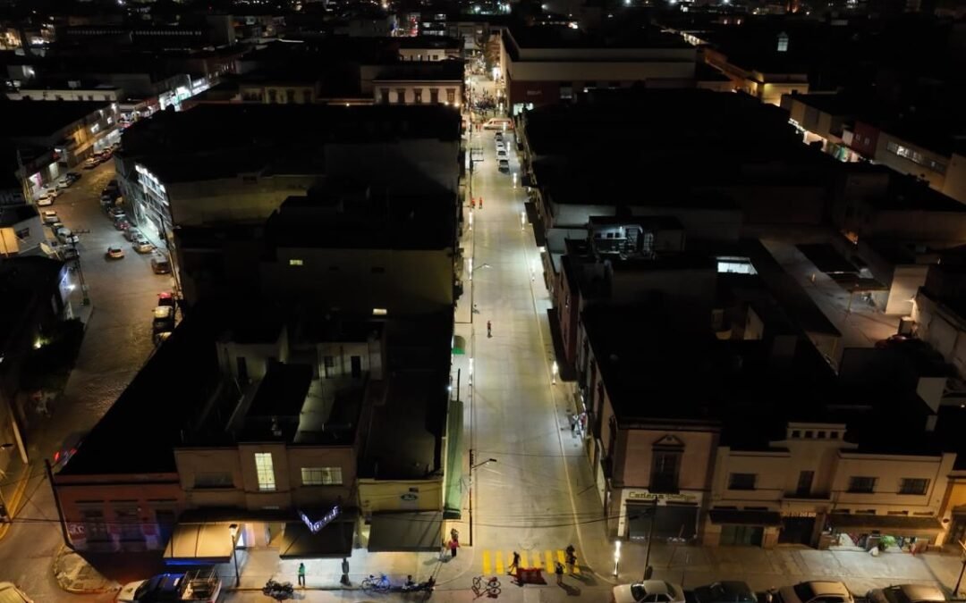 Modernización de la Calle Julián de los Reyes, un acierto del Gobierno Municipal, opina la ciudadanía