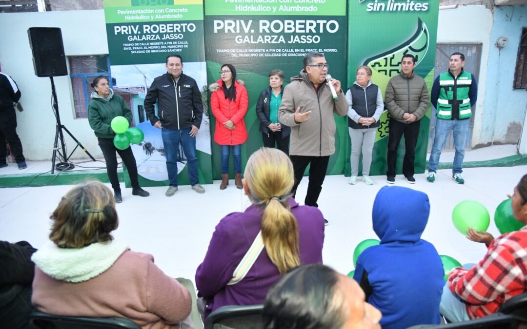 NUEVA PAVIMENTACIÓN E ILUMINACIÓN DA DIGNIDAD A NUESTRA COMUNIDAD, CELEBRAN HABITANTES DE EL MORRO EN SOLEDAD  