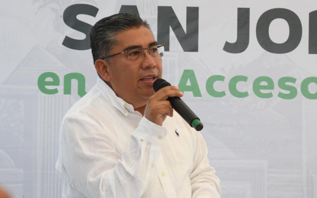 JUAN MANUEL NAVARRO RECONOCE AVANCE EN MOVILIDAD Y CONEXIÓN GRATUITA EN SOLEDAD