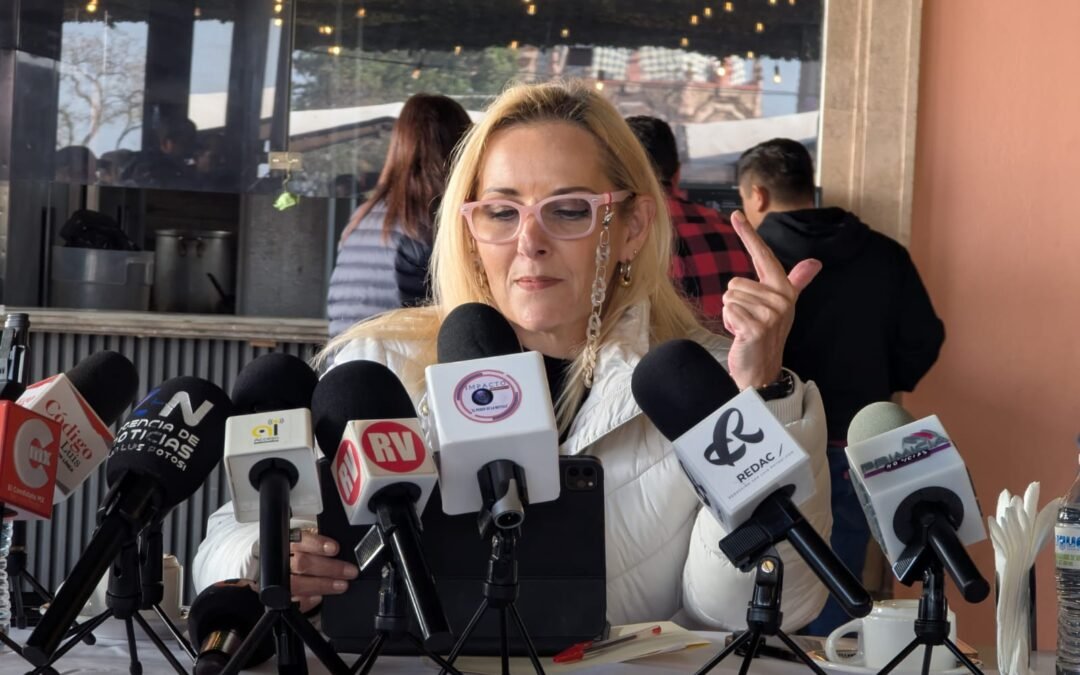 PAN EN SLP SE RESQUEBRAJA, ARANZAZÚ PUENTE RENUNCIA AL PARTIDO