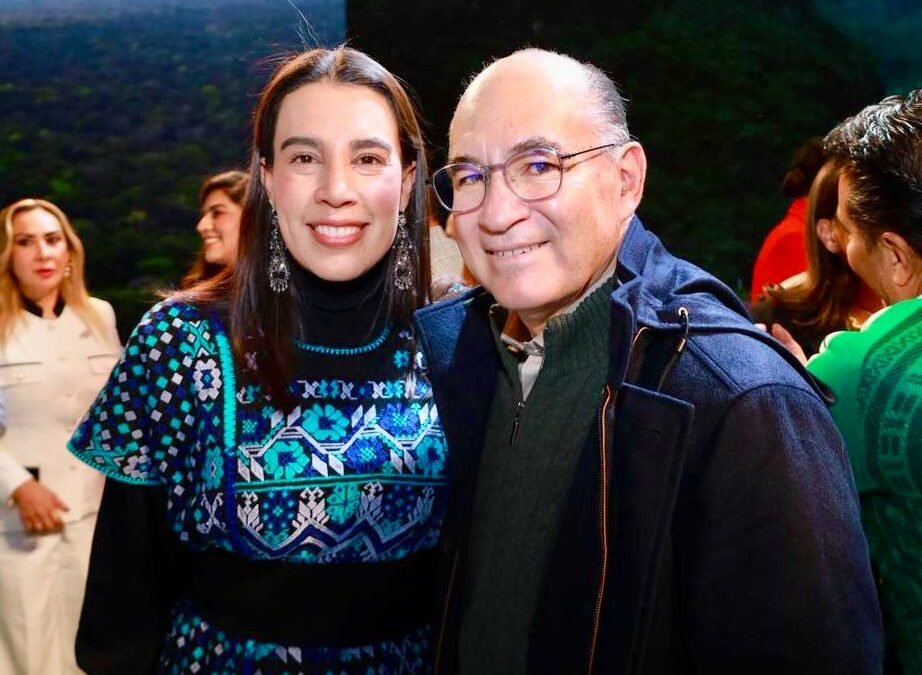 Alcalde Enrique Galindo consolida a San Luis Capital como ciudad líder, en la Feria Internacional de Turismo