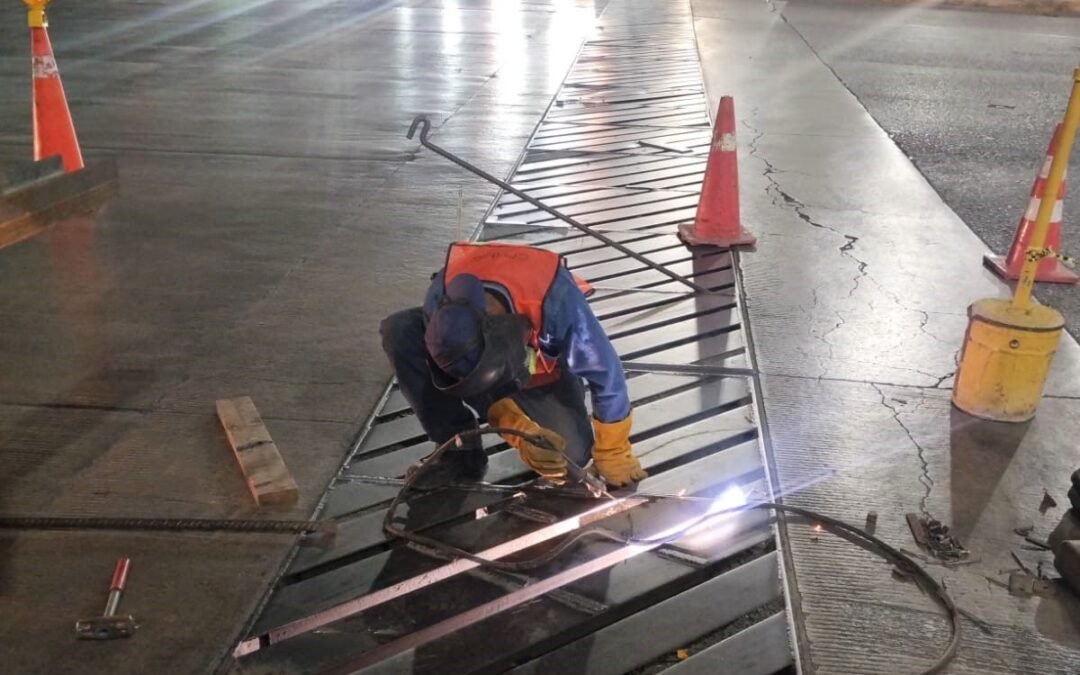 Gobierno de la Capital con trabajo permanente día y noche para mantener segura la infraestructura vial de San Luis Capital