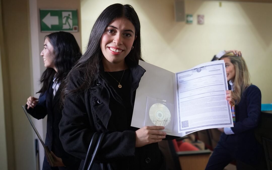 ESTADO ENTREGA NUEVOS DOCENTES PARA IMPULSAR EL FUTURO EDUCATIVO