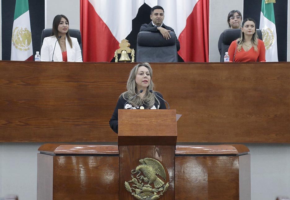 SE PROPONE INSCRIBIR EN EL MURO DE HONOR DEL SALÓN DE SESIONES DEL CONGRESO DEL ESTADO, EL EPÍGRAFE “2026, BICENTENARIO DE LA PROMULGACIÓN DE LA CONSTITUCIÓN POLÍTICA DEL ESTADO LIBRE Y SOBERANO DE SAN LUIS POTOSÍ”