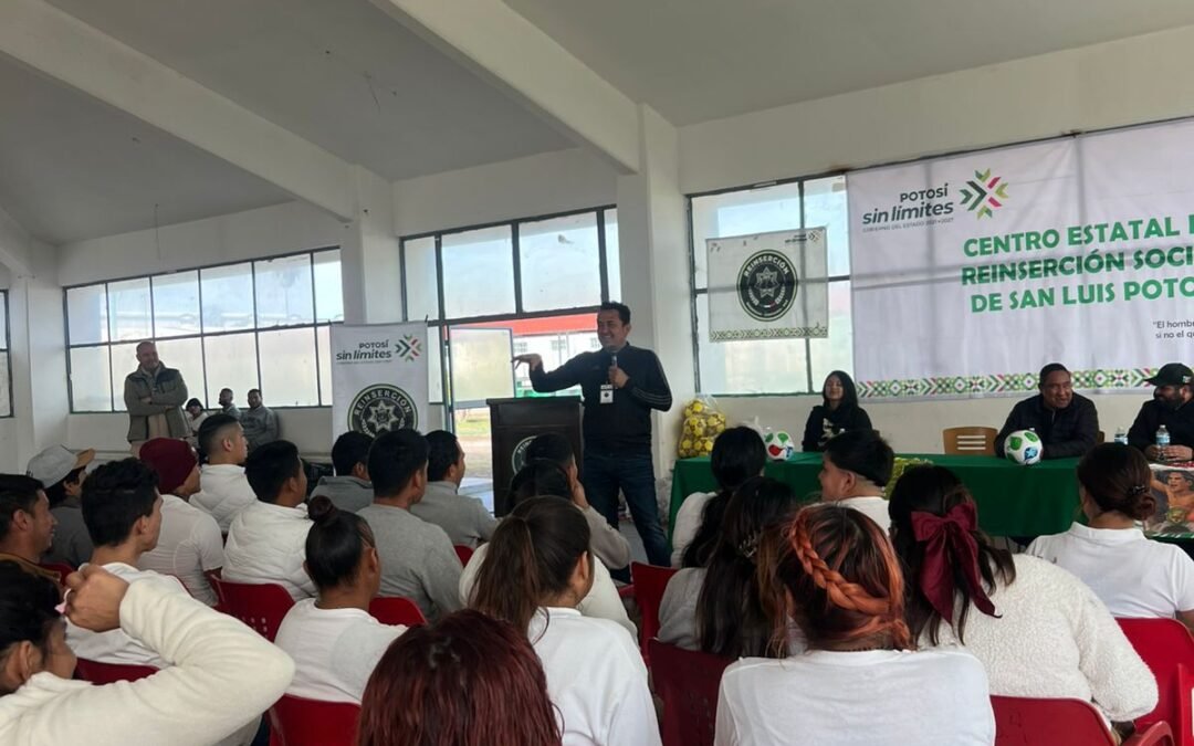 «PICHUS» MENDOZA PLATICA CON PPLS