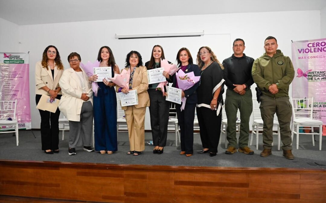 SE IMPULSA LIDERAZGO FEMENINO CON CONVERSATORIO EN SOLEDAD 