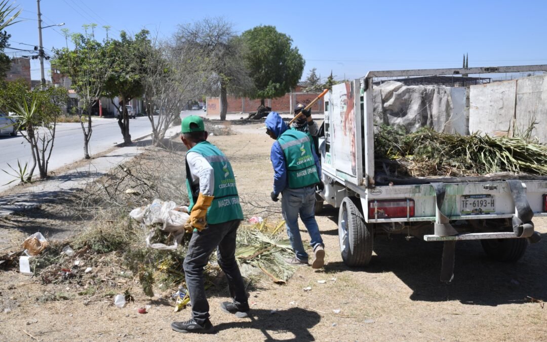 CUADRILLAS MUNICIPALES INTENSIFICAN LIMPIEZA DE CALLES, AVENIDAS Y ESPACIOS PÚBLICOS EN SOLEDAD