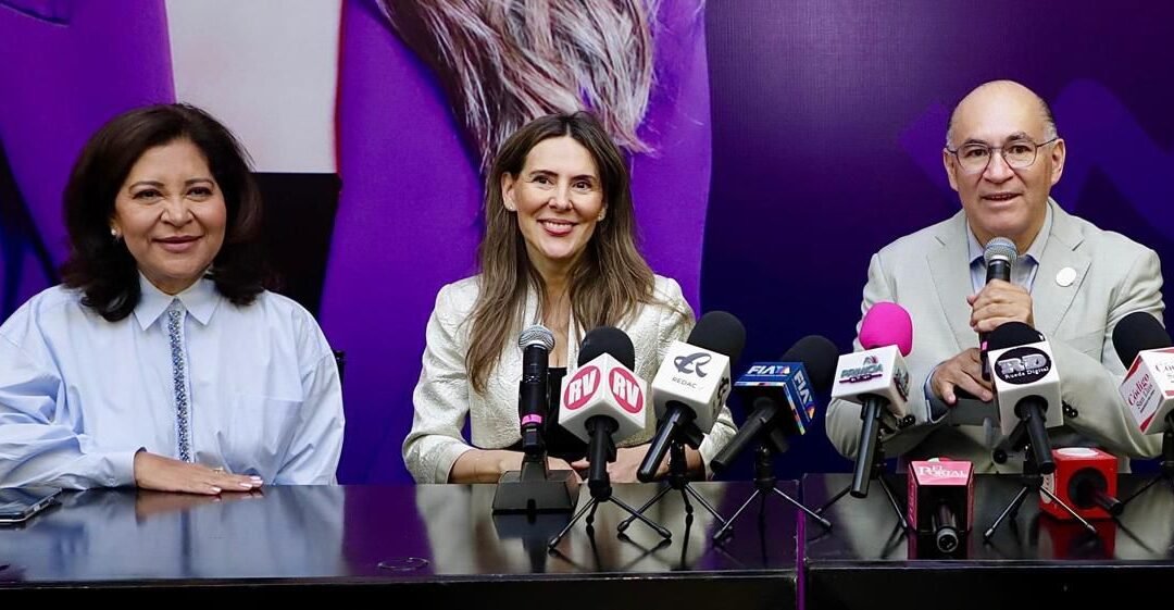 Advierte Silvia Olmedo sobre impacto de redes sociales en la salud mental y llama a consumir contenido con mayor conciencia