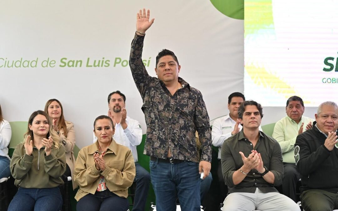 RICARDO GALLARDO ENCHULA LA COLONIA LOMAS DEL MEZQUITAL