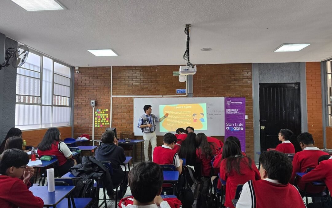 Amplía difusión de derechos humanos el Gobierno Capitalino en distintas escuelas