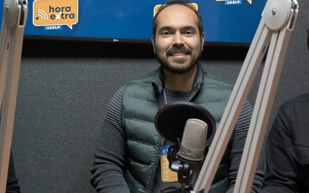 Egresado de la UASLP resalta vocación y campo profesional de la carrera de Químico Farmacobiólogo