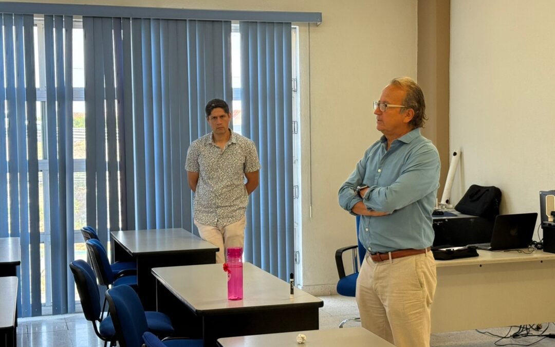 Especialista expone en la UASLP cómo fortalecer el rendimiento deportivo desde la mente