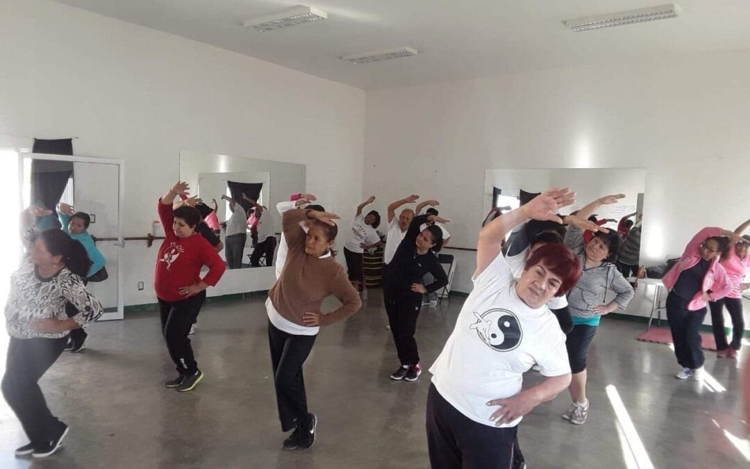 Gobierno Municipal fortalece la salud de las personas con clases de Tai Chi