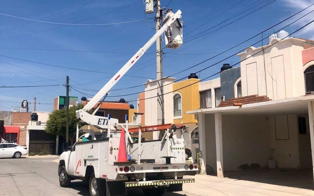 FORTALECE SOLEDAD SEGURIDAD PÚBLICA CON REHABILITACIÓN INTEGRAL DE ALUMBRADO EN TODO EL MUNICIPIO