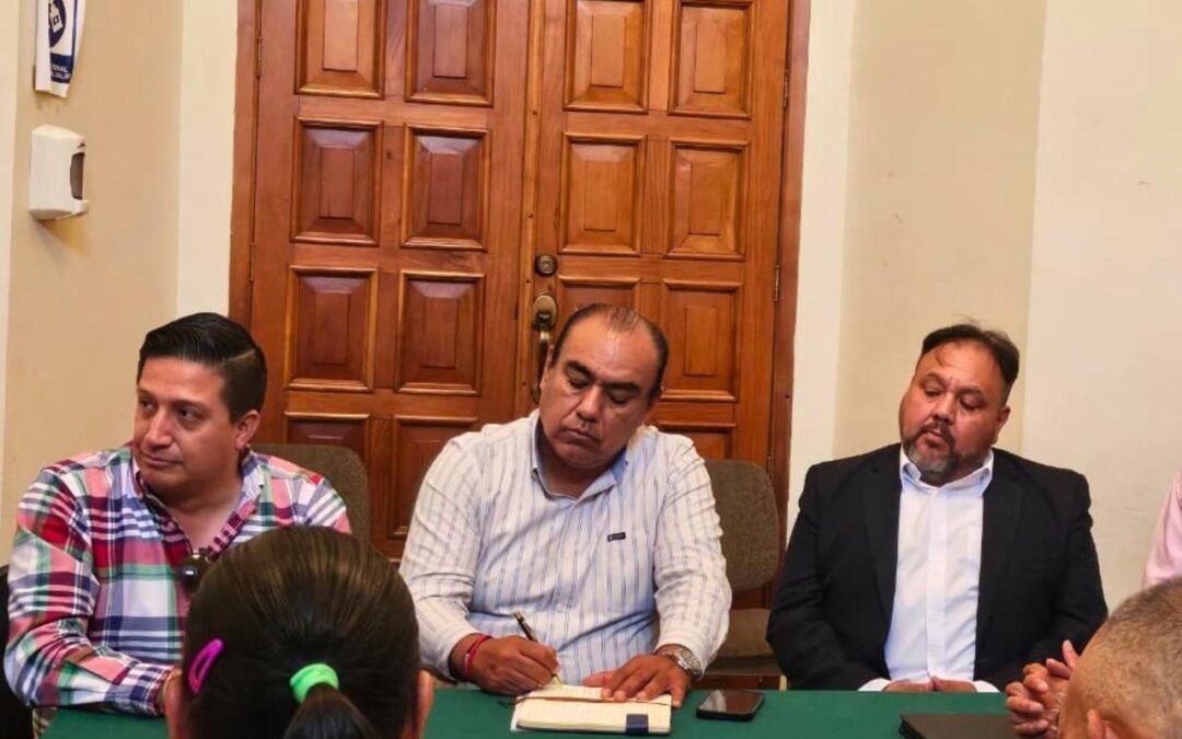 ESTADO MANTIENE DIÁLOGO CON POLICÍAS PENSIONADOS PARA GARANTIZAR SUS DERECHOS