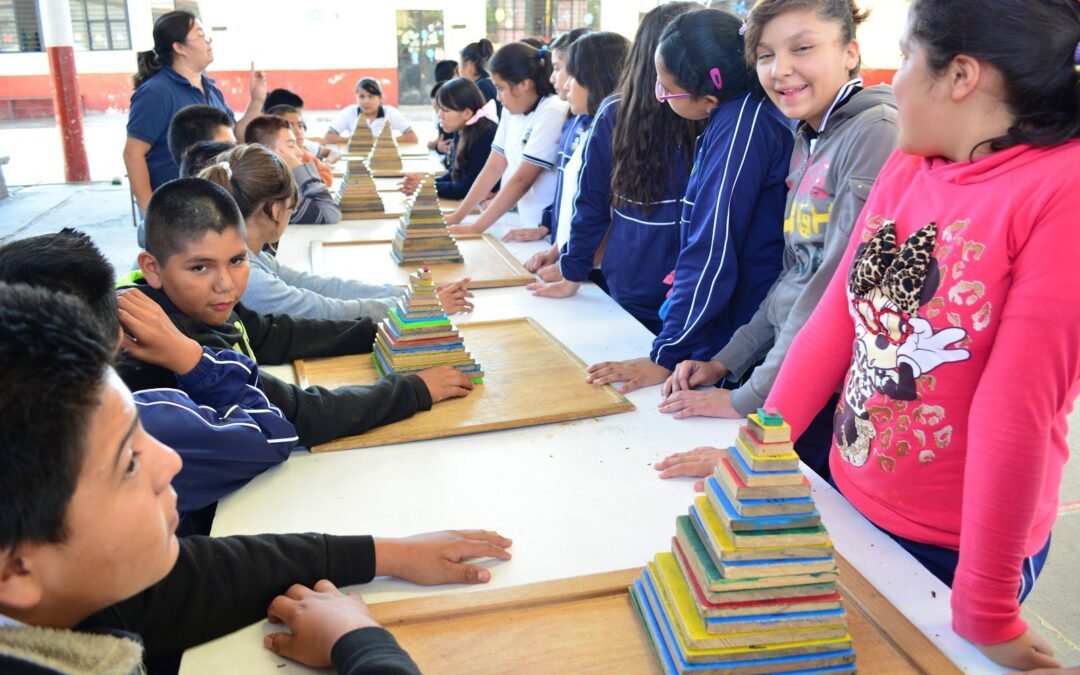 SAN LUIS ACERCA LAS MATEMÁTICAS CON CLASE MASIVA