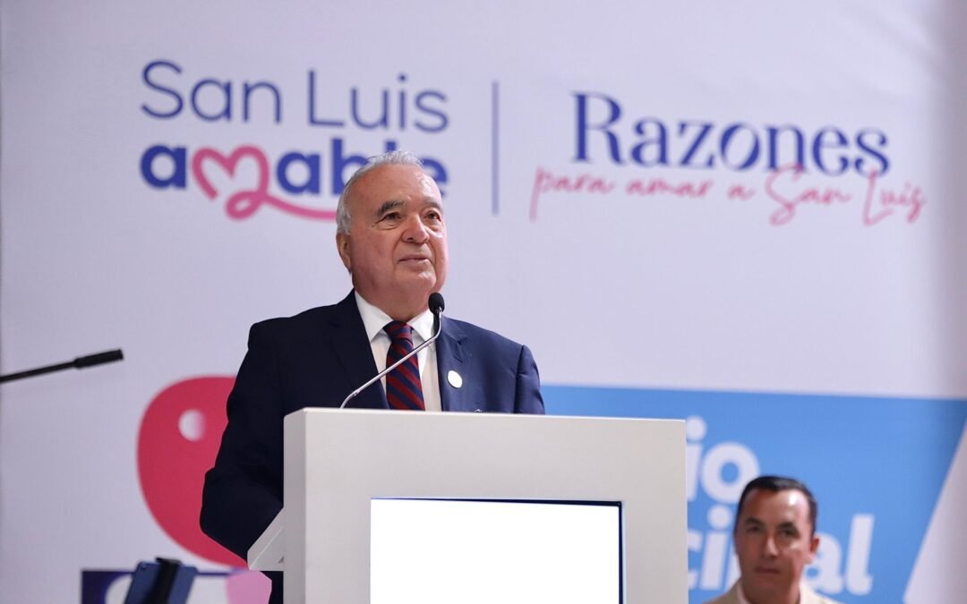 Reconoce ayuntamiento de SLP innovación educativa: Joel Ramírez