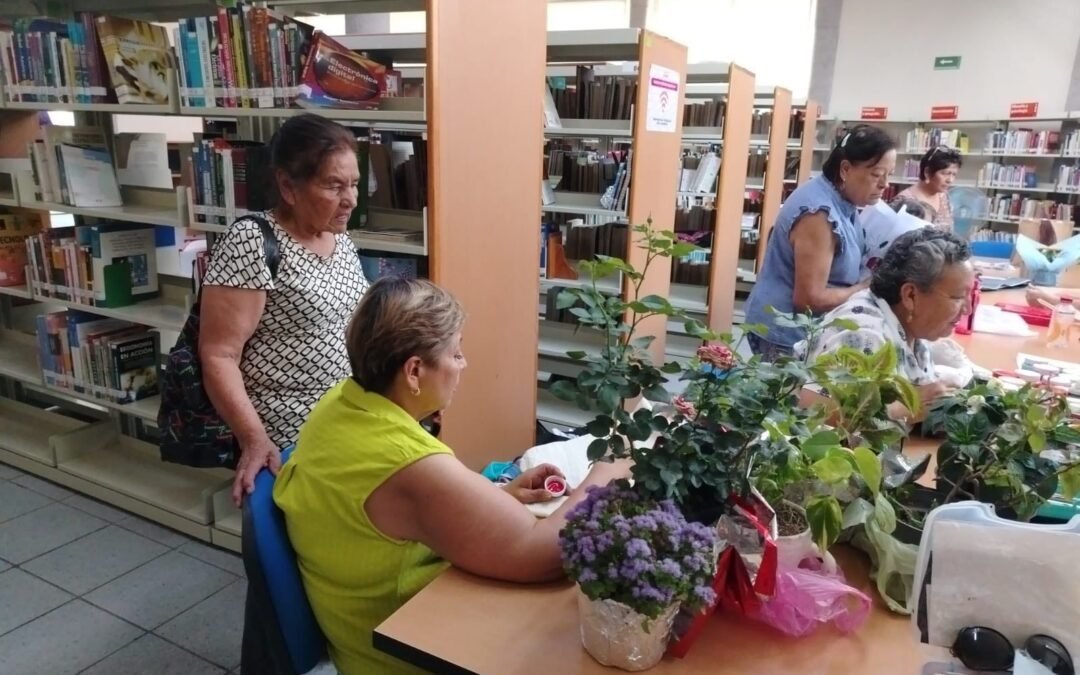 Se suma Sistema Municipal de Bibliotecas con talleres a favor de personas adultas mayores