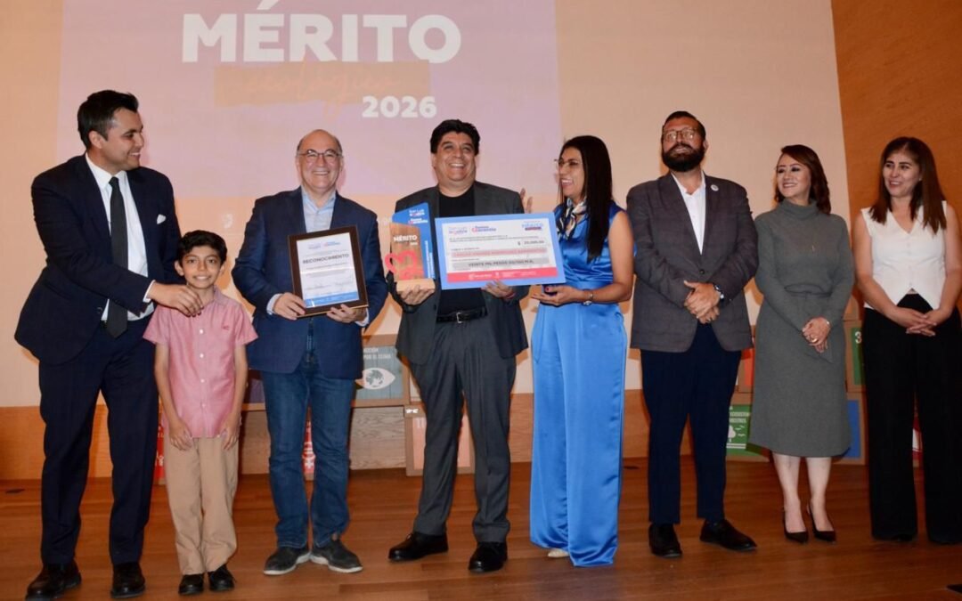 Enrique Galindo premia proyectos ambientales que transforman a San Luis Capital