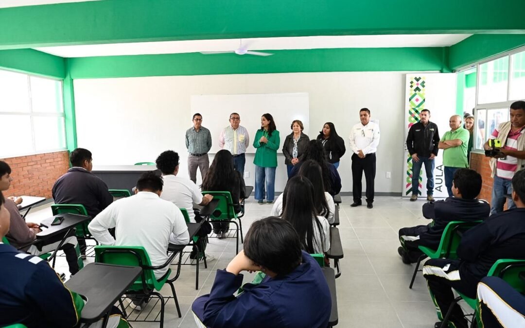 GOBIERNO DE SOLEDAD OFRECE BECAS EDUCATIVAS DE BACHILLERATO Y UNIVERSITARIAS