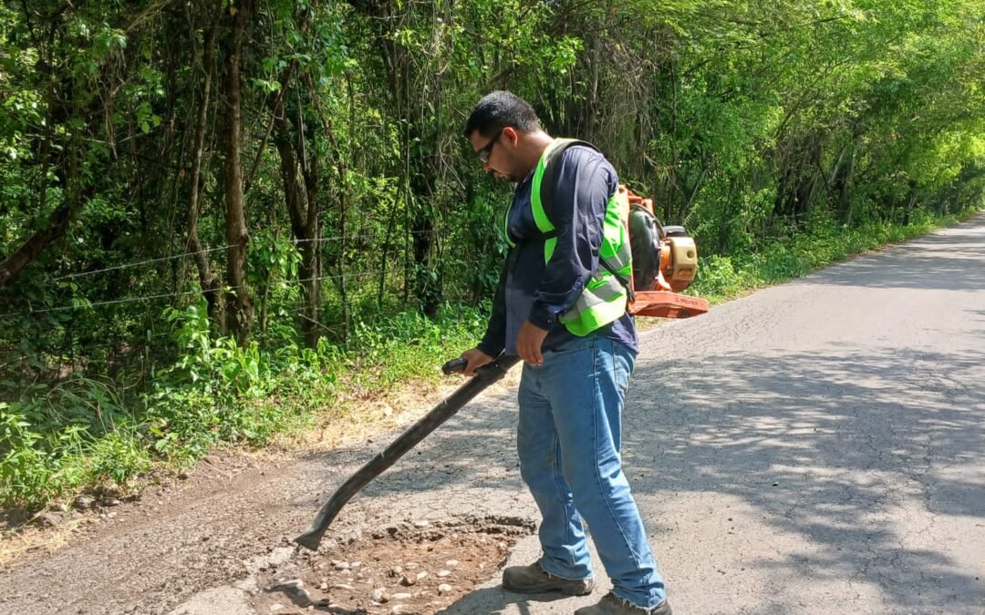 GOBIERNO ESTATAL LLEVA “ENCHULANDO TU COMUNIDAD” A SAN MARTÍN CHALCHICUAUTLA