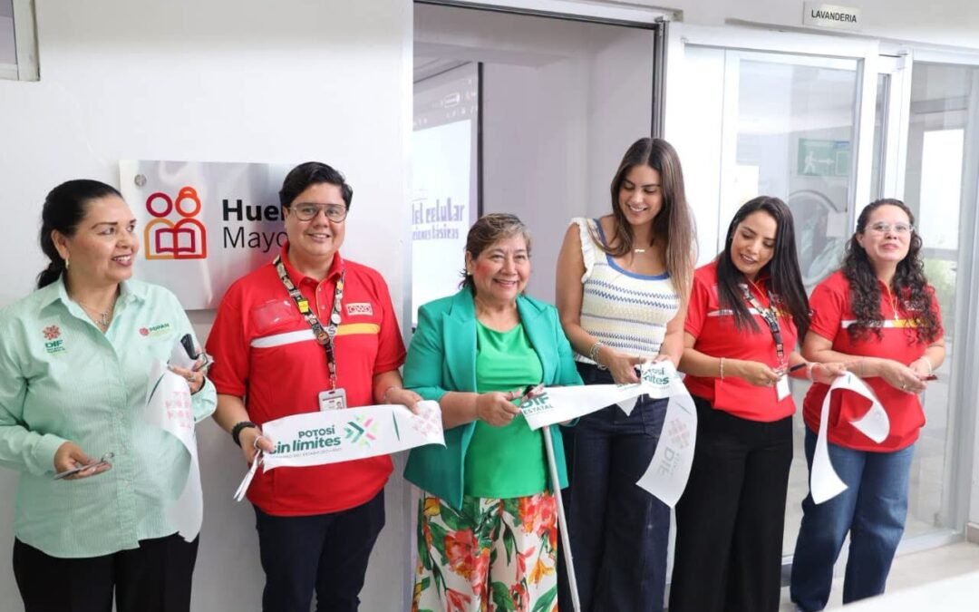 GOBIERNO ESTATAL FORTALECE LA INCLUSIÓN DIGITAL DE PERSONAS ADULTAS MAYORES