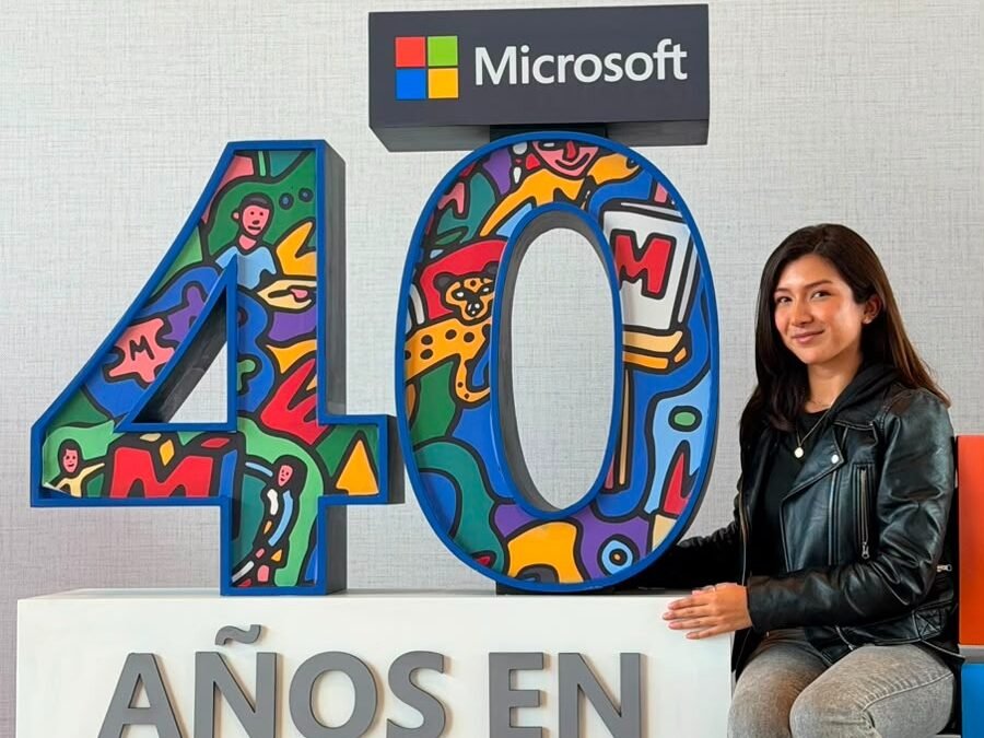 Egresada de Ingeniería de la UASLP desarrolla soluciones en la nube para Microsoft