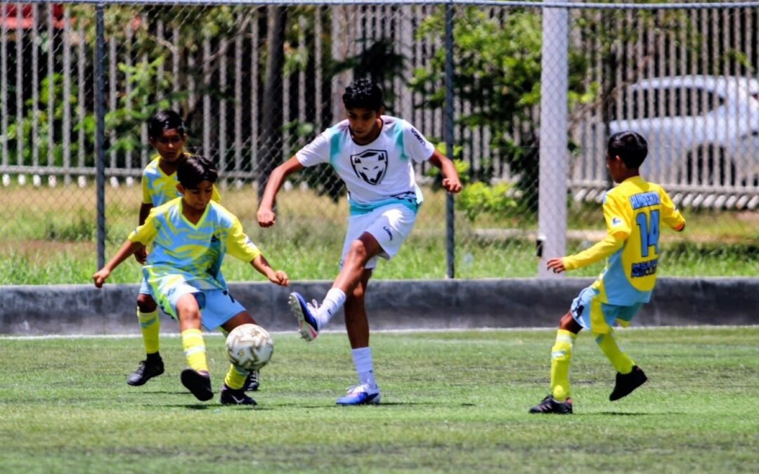 Premian a los Campeones del “Mundialito” San Luis Capital, Corazón del Futbol 2026
