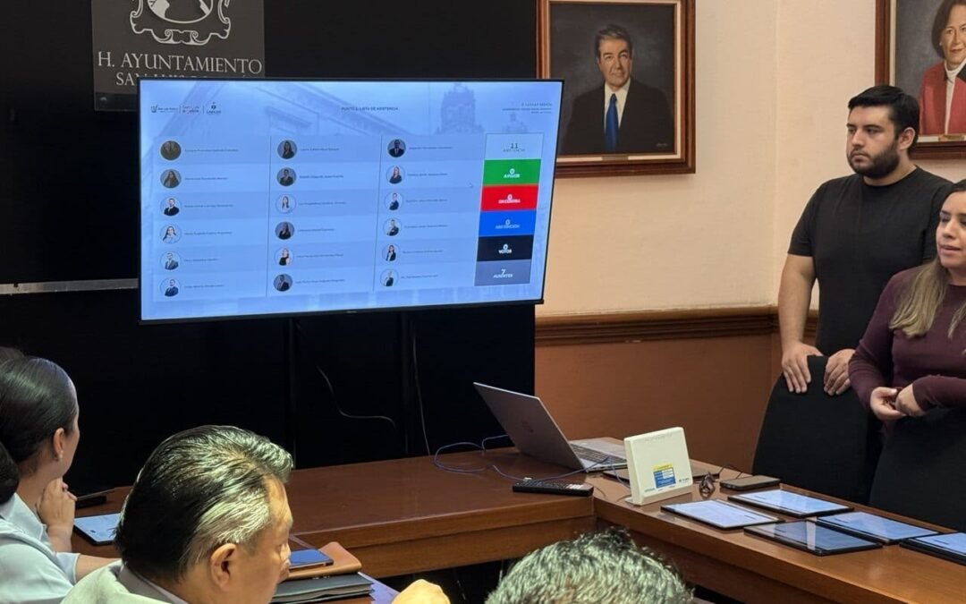 Presenta Secretaría de Ayuntamiento capitalino nuevo sistema digital de votación de cabildo