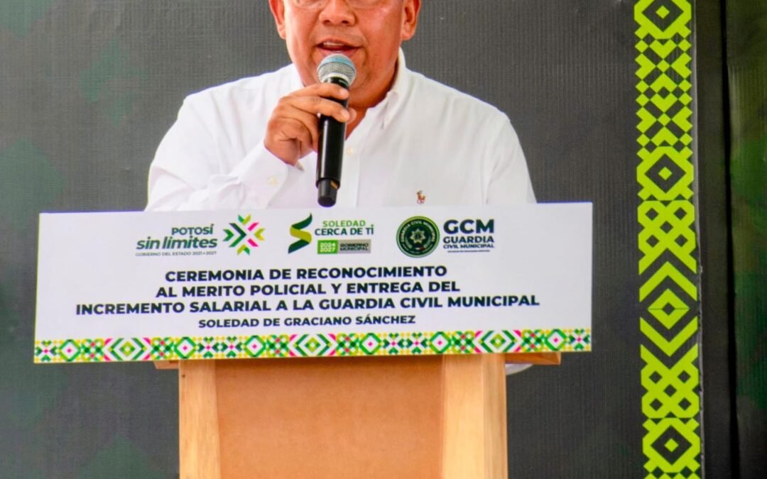 GUARDIA CIVIL MUNICIPAL DE SOLEDAD FORTALECE SUS FILAS CON NUEVOS POLICÍAS: JUAN MANUEL NAVARRO